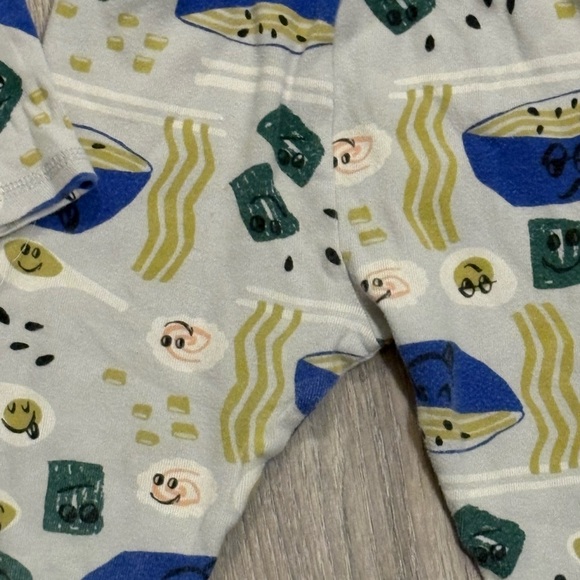 Tea Collection Ramon PJs - Picture 3 of 4